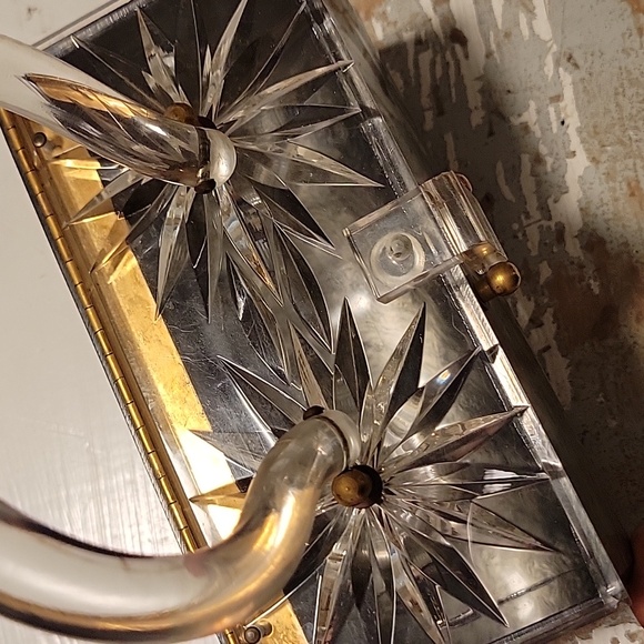 Lucite 1950s Box Purse - Picture 2 of 8
